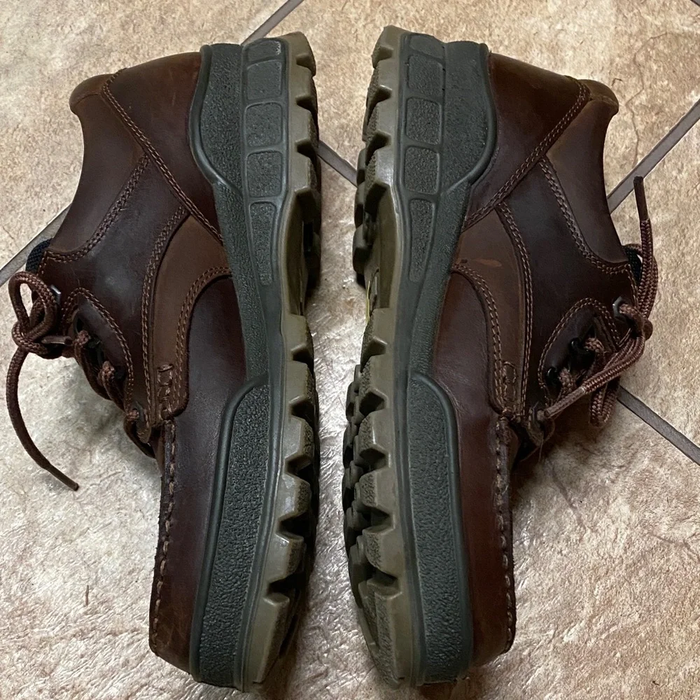 Ecco Men's Rich Brown Leather Hiking /Track Shoes 44 Goretex Breathable